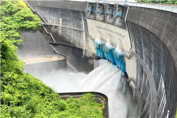 天ヶ瀬ダム